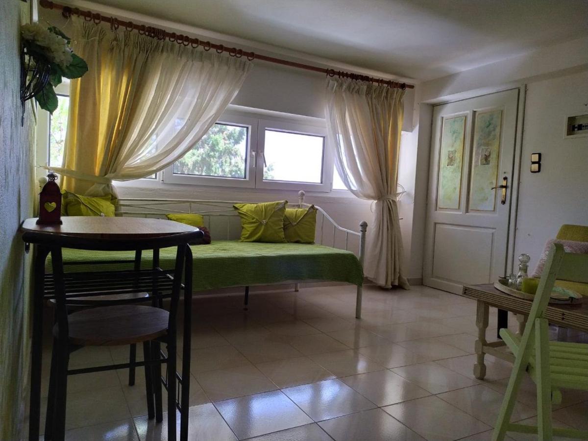 إرابيترا Agni Apartment - Sunset In Blue المظهر الخارجي الصورة